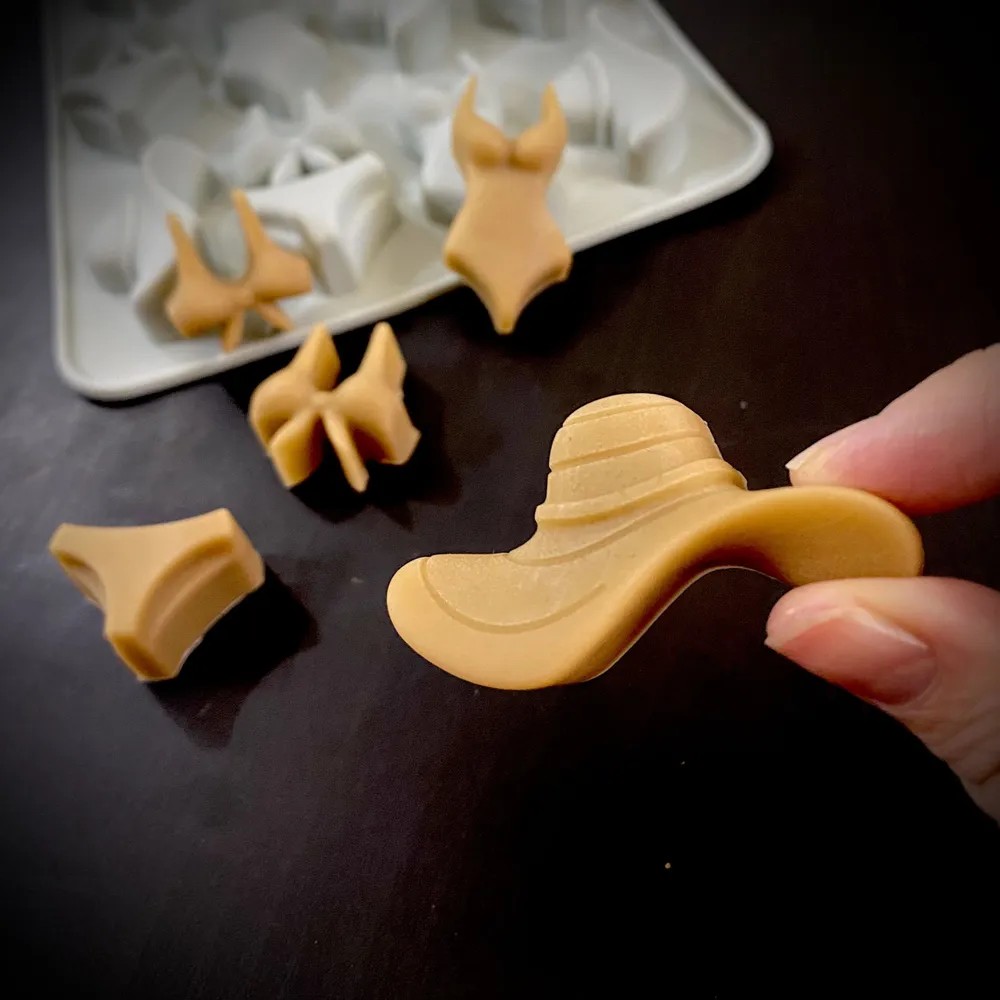 A Summer-Themed Beach Bikini M - Soap Making Material recension och pris